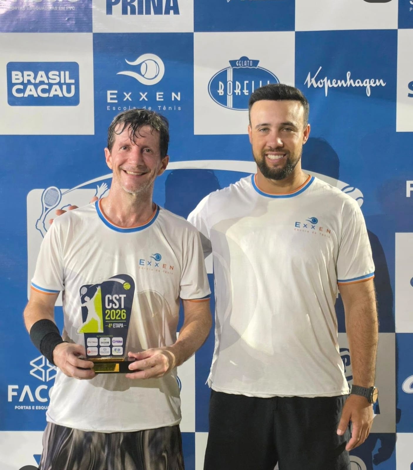 Aluno campeão em torneio de tênis